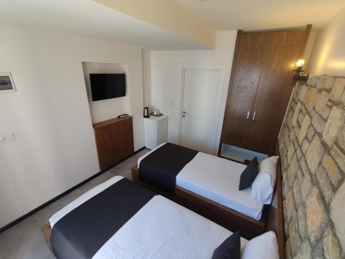 Wb Weekend Otel Bodrum Exteriör bild