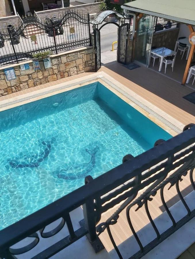 Wb Weekend Otel Bodrum Exteriör bild