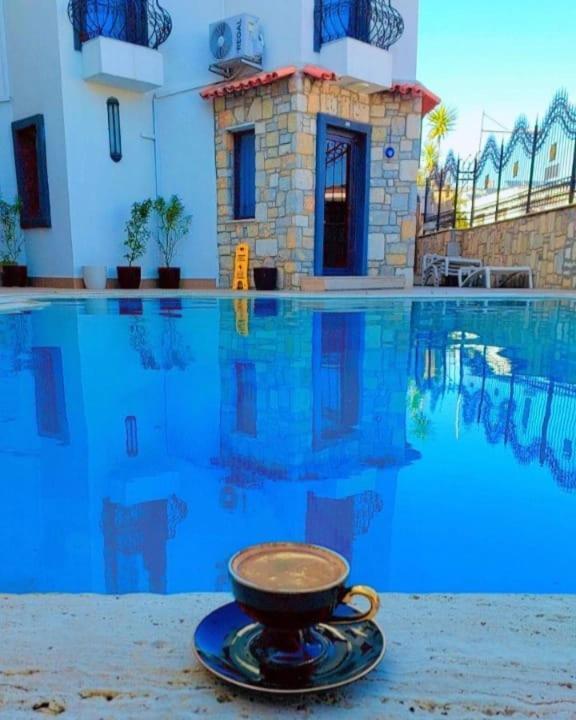 Wb Weekend Otel Bodrum Exteriör bild